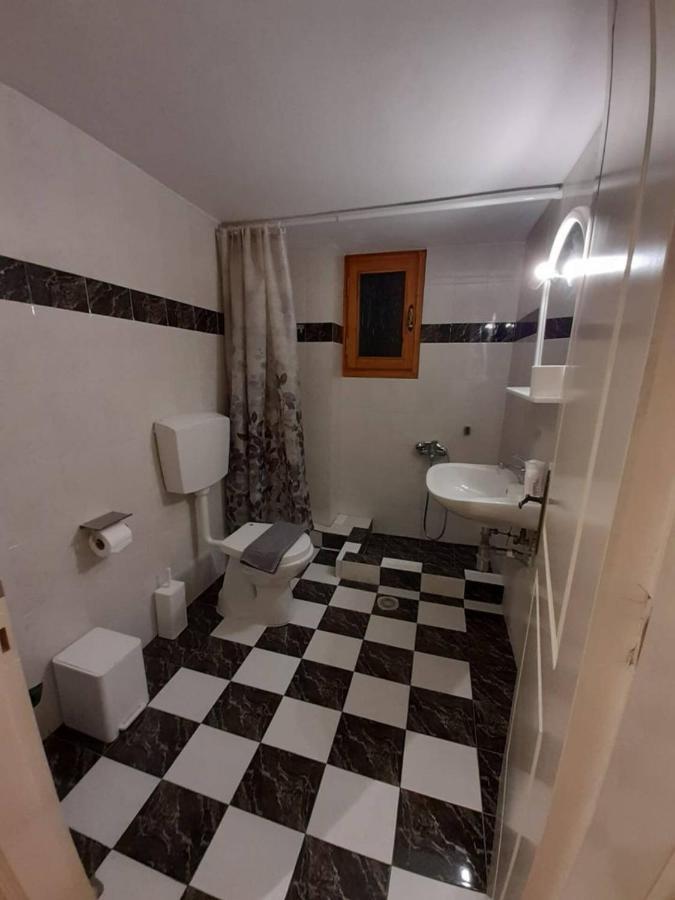 Keramidaki Mini Suites 4 Kalavryta Exterior photo